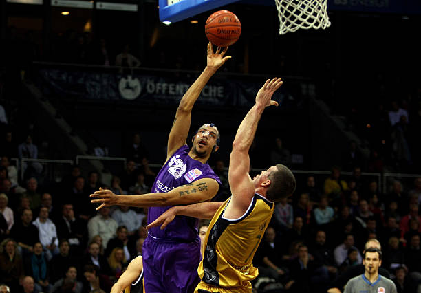 他善于在对 他善于在对