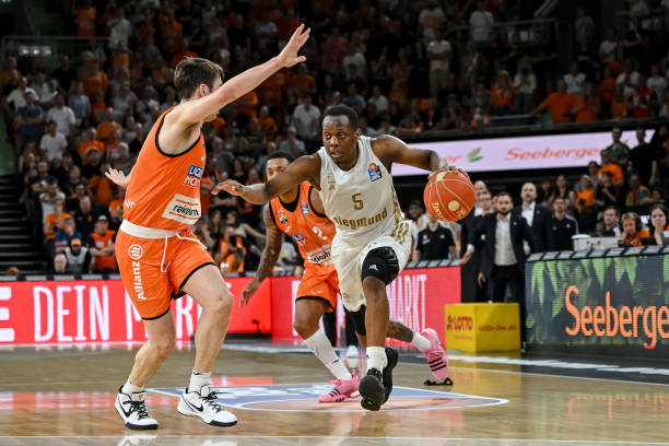 再结合迅猛 再结合迅猛